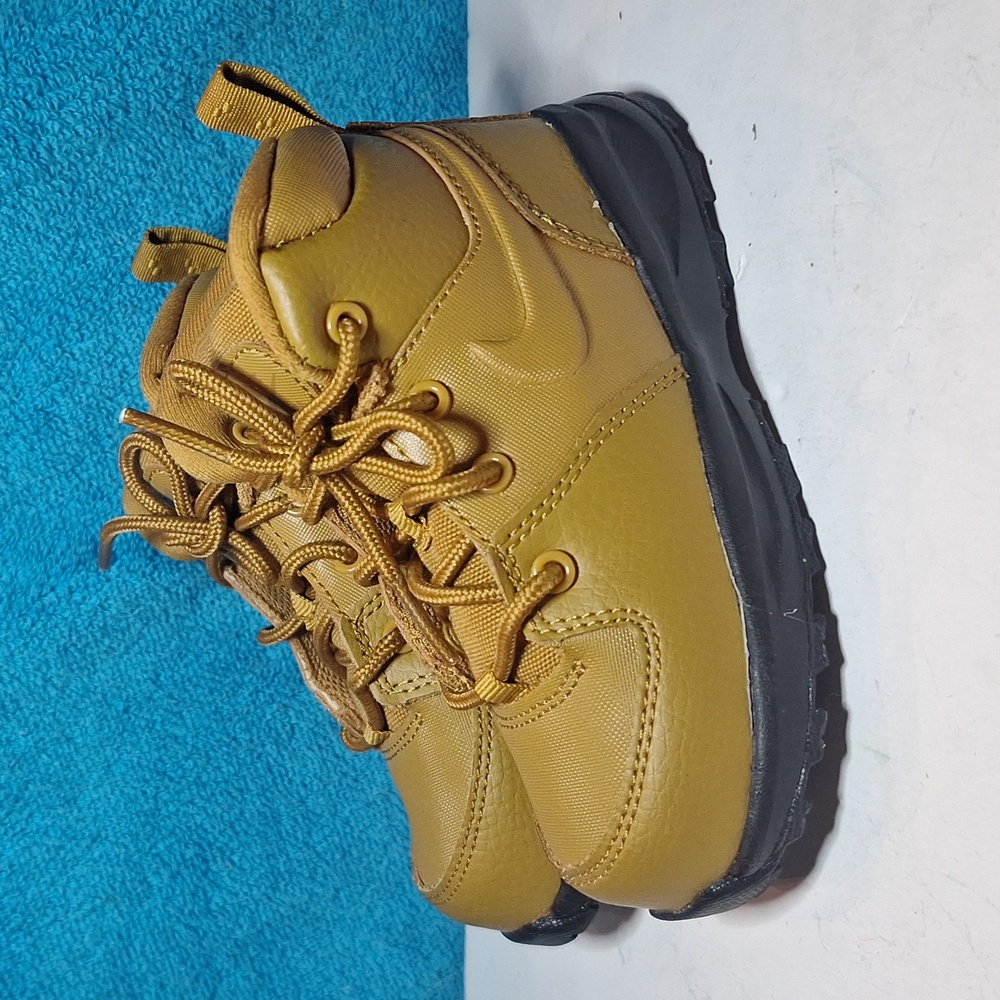 Nike Manoa Toddler Leather Sneaker Hiking Boot Tan Size 8C - Picture 3 of 7